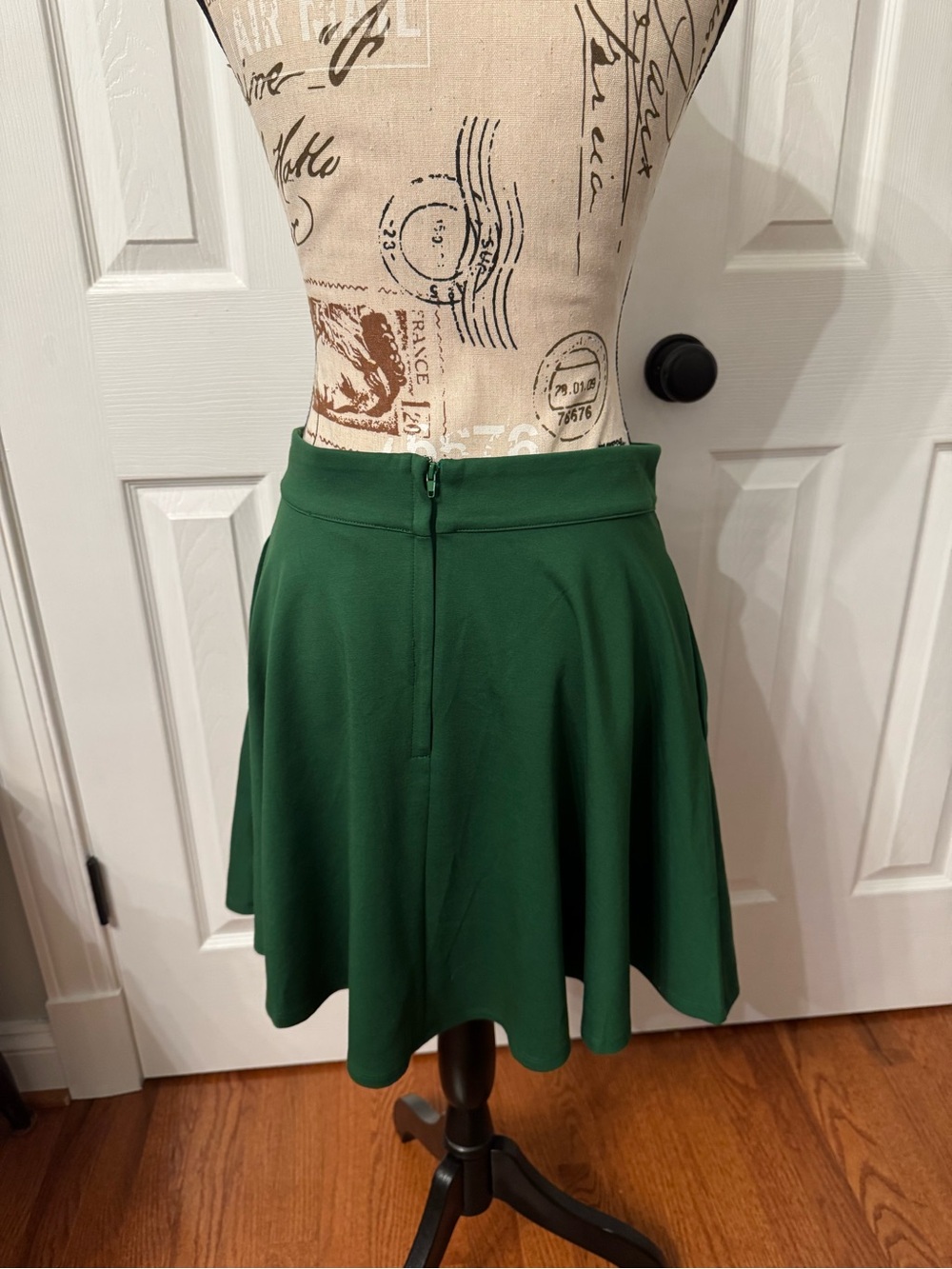 Modcloth Classic Green Flared Skirt - Women - Picture 3 of 4